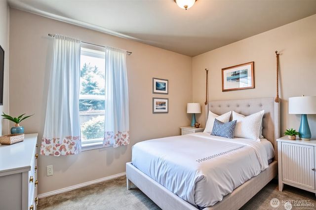 659 Chinook Avenue SE, Ocean Shores, WA 98569