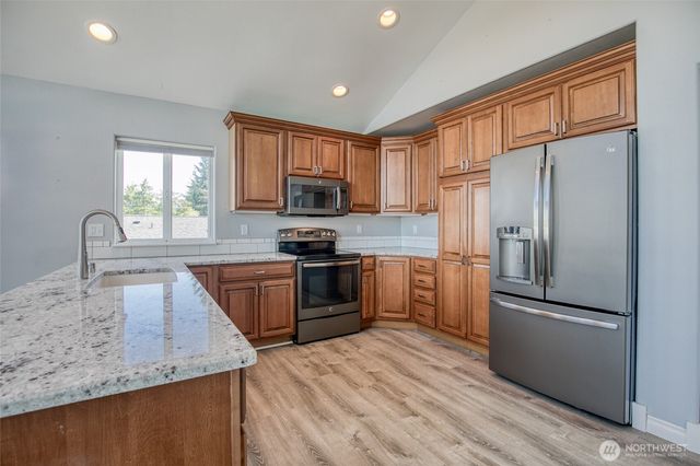 659 Chinook Avenue SE, Ocean Shores, WA 98569