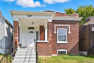 4455 Wallace Street, St Louis, MO 63116
