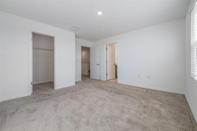 2419 PARAVANE WAY, Wesley Chapel, FL 33543