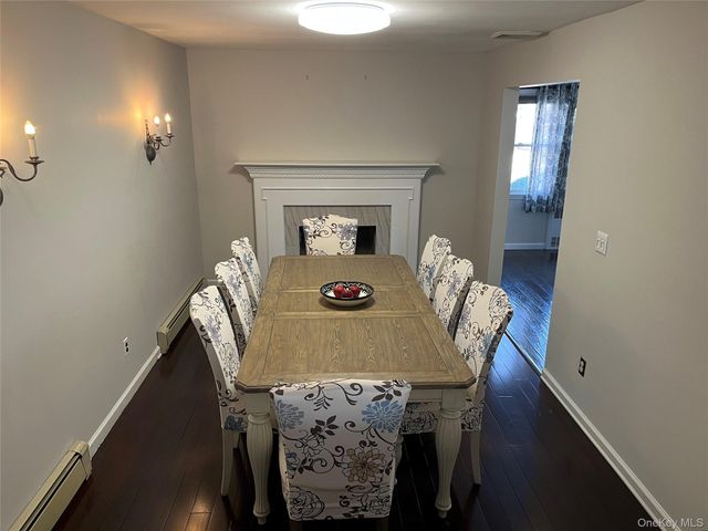 62 Pell Avenue, North Babylon, NY 11703