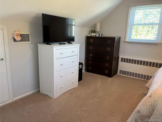 62 Pell Avenue, North Babylon, NY 11703