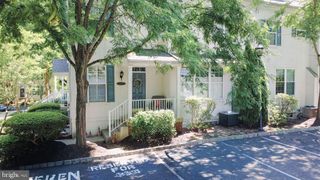 312 LANTERN DR, Doylestown, PA 18901