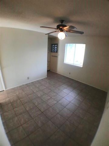 2612 Salado ST 114, Austin, TX 78705