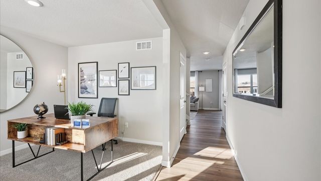 2471 SE Ambrose Drive, West Des Moines, IA 50265