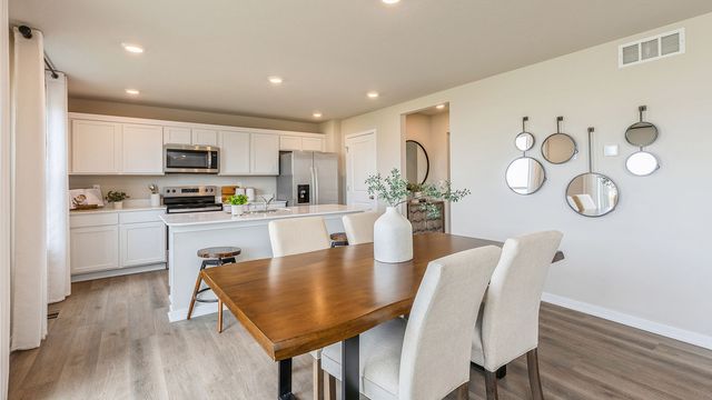 2471 SE Ambrose Drive, West Des Moines, IA 50265