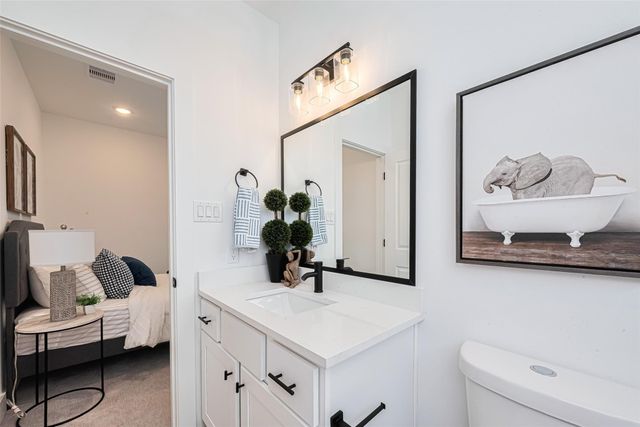 9437 Pembrook Street, Houston, TX 77016