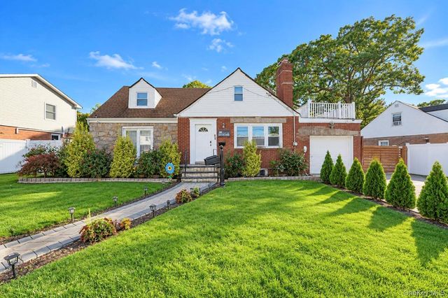 26 Melvin Avenue, West Hempstead, NY 11552