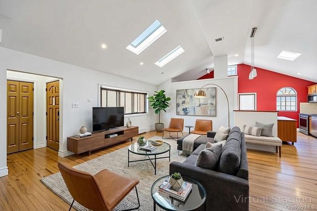 96 Rosedale Road, North Woodmere, NY 11581