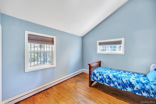 96 Rosedale Road, North Woodmere, NY 11581