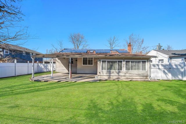 96 Rosedale Road, North Woodmere, NY 11581