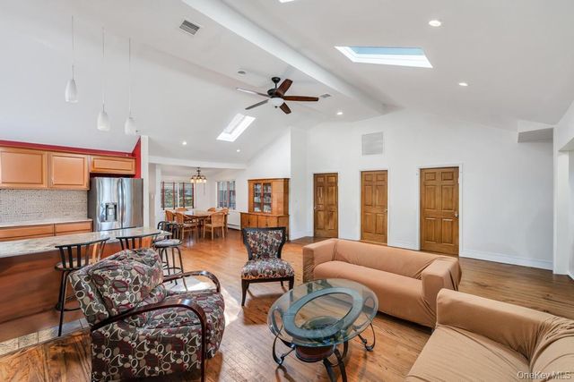 96 Rosedale Road, North Woodmere, NY 11581