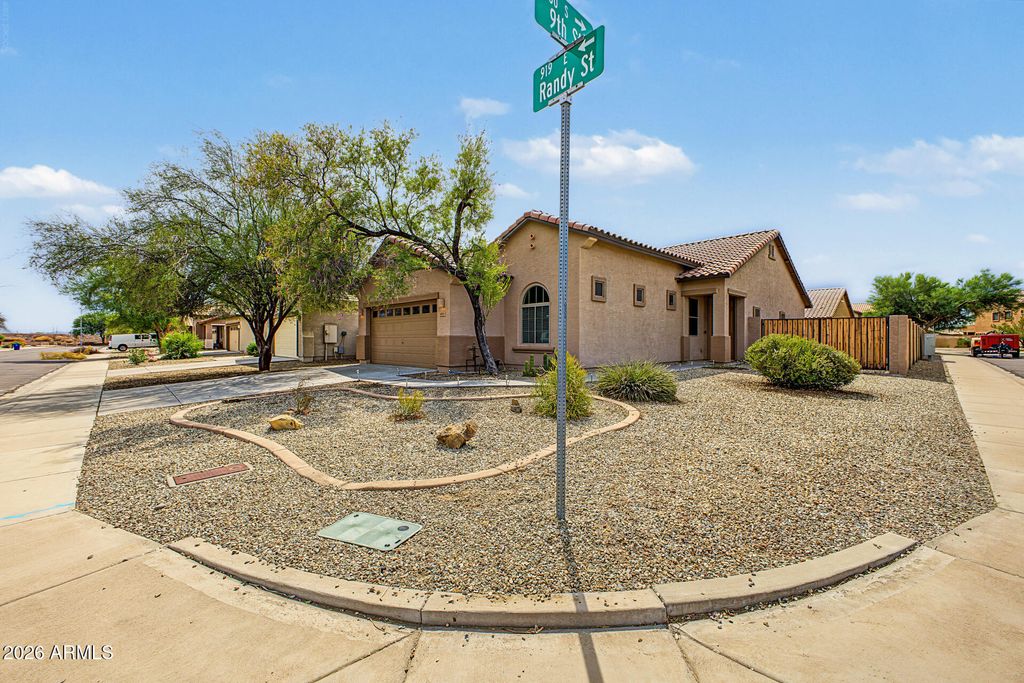 919 E RANDY Street, Avondale, AZ 85323 — exterior
