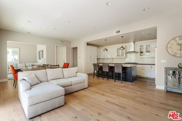 12655 Sandhill Lane 2, Los Angeles, CA 90094