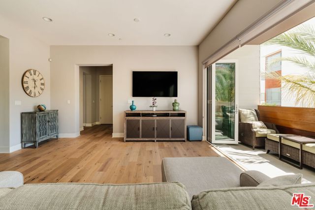 12655 Sandhill Lane 2, Los Angeles, CA 90094