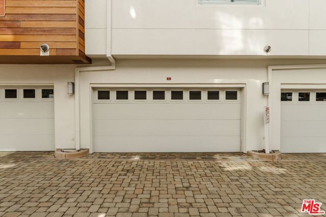 12655 Sandhill Lane 2, Los Angeles, CA 90094