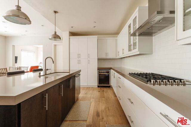 12655 Sandhill Lane 2, Los Angeles, CA 90094