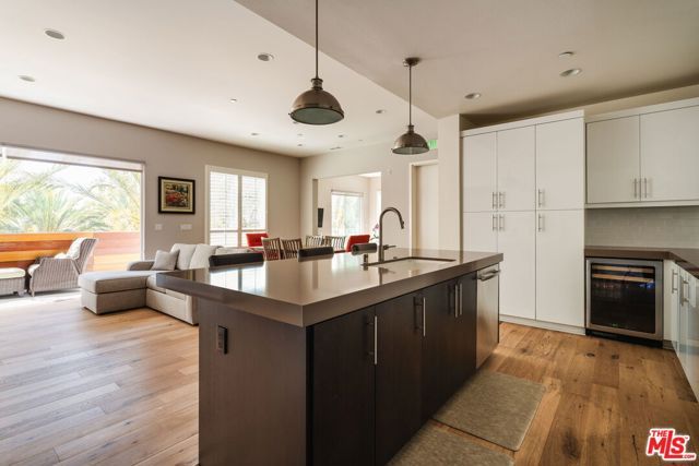 12655 Sandhill Lane 2, Los Angeles, CA 90094