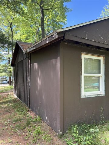 5339 Jerry Street, Gladwin, MI 48624