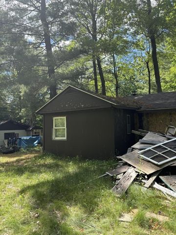 5339 Jerry Street, Gladwin, MI 48624