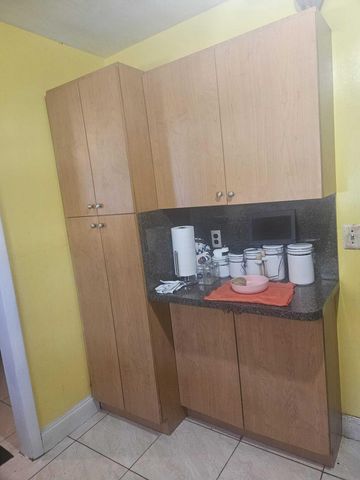 709 SW 4th Street, Hallandale Beach, FL 33009