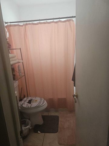 709 SW 4th Street, Hallandale Beach, FL 33009