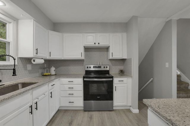 1330 Sequoia Lane, Heath, OH 43056