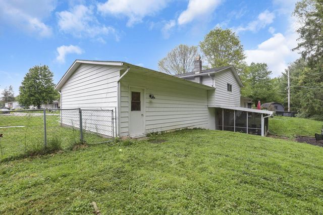 1330 Sequoia Lane, Heath, OH 43056