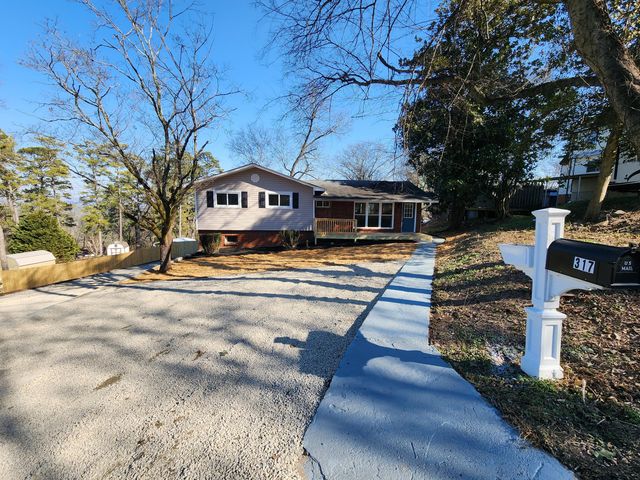 317 Signal Drive, Rossville, GA 30741