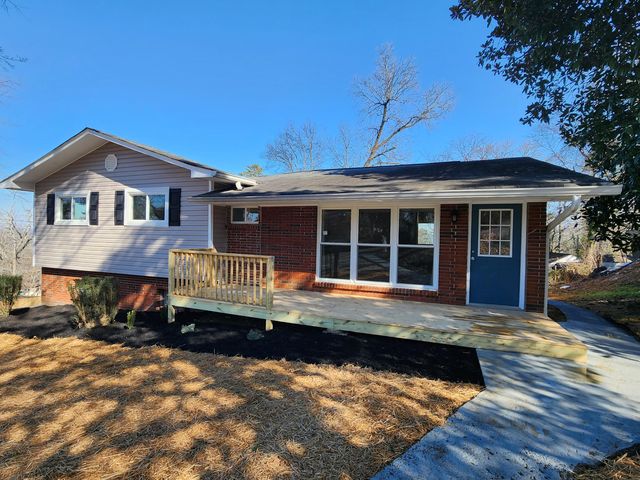 317 Signal Drive, Rossville, GA 30741