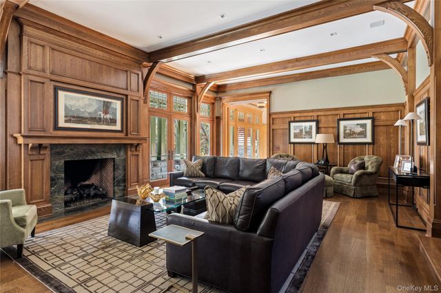 143 Heather Lane, Mill Neck, NY 11765