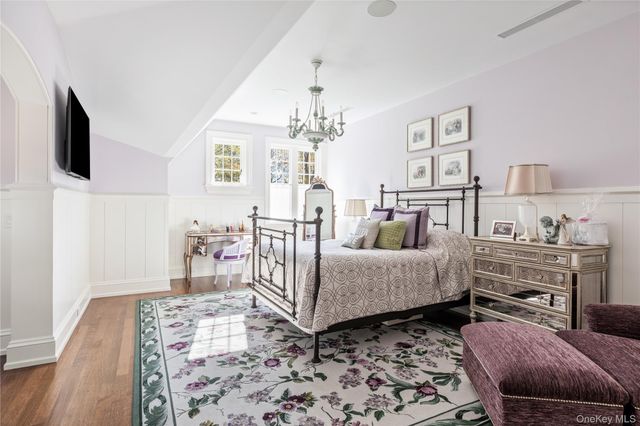 143 Heather Lane, Mill Neck, NY 11765