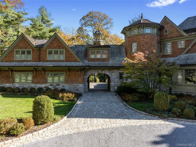 143 Heather Lane, Mill Neck, NY 11765