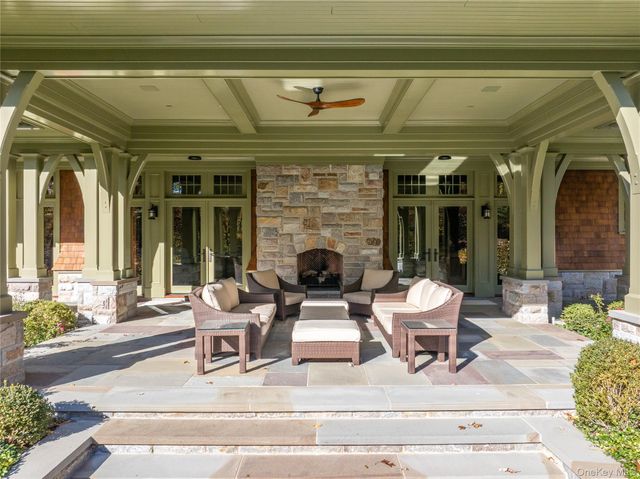 143 Heather Lane, Mill Neck, NY 11765