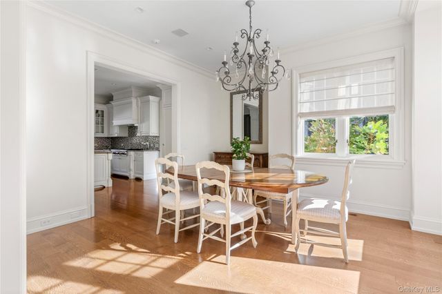 143 Heather Lane, Mill Neck, NY 11765