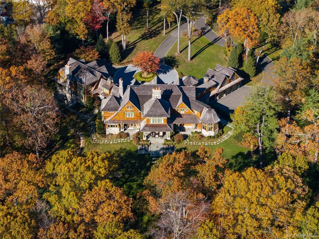 143 Heather Lane, Mill Neck, NY 11765