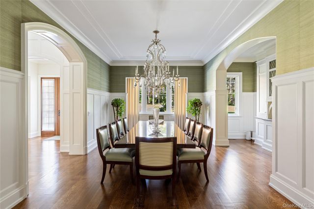 143 Heather Lane, Mill Neck, NY 11765