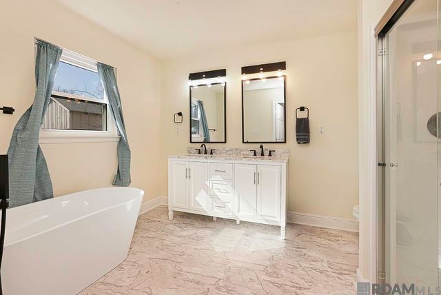 16290 Oakridge Dr, Prairieville, LA 70769