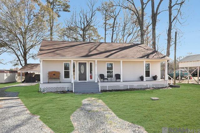 16290 Oakridge Dr, Prairieville, LA 70769