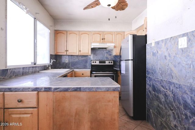 14843 N 37TH Avenue, Phoenix, AZ 85053