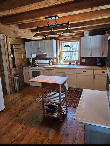 3118 2nd Court, Oxford, WI 53952
