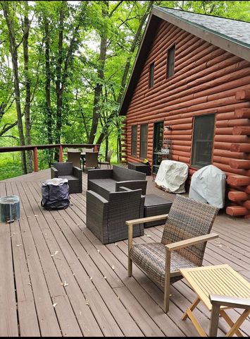 3118 2nd Court, Oxford, WI 53952