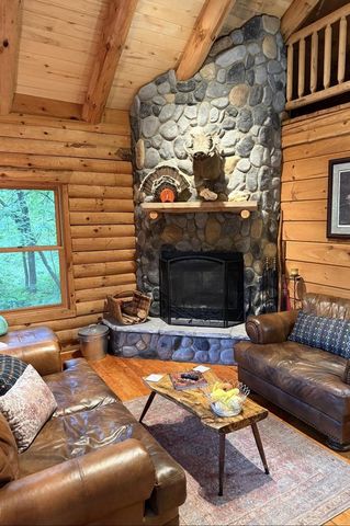 3118 2nd Court, Oxford, WI 53952