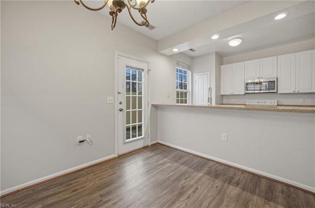 5836 Echingham DR, Virginia Beach, VA 23464