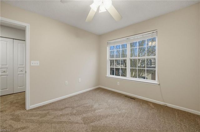 5836 Echingham DR, Virginia Beach, VA 23464