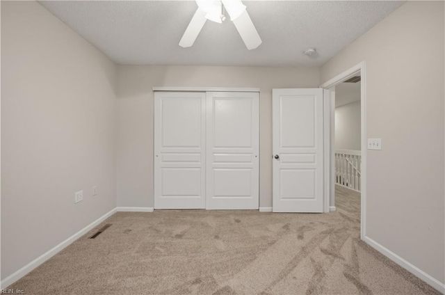 5836 Echingham DR, Virginia Beach, VA 23464