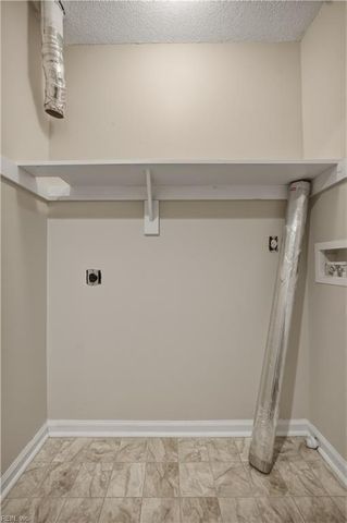 5836 Echingham DR, Virginia Beach, VA 23464