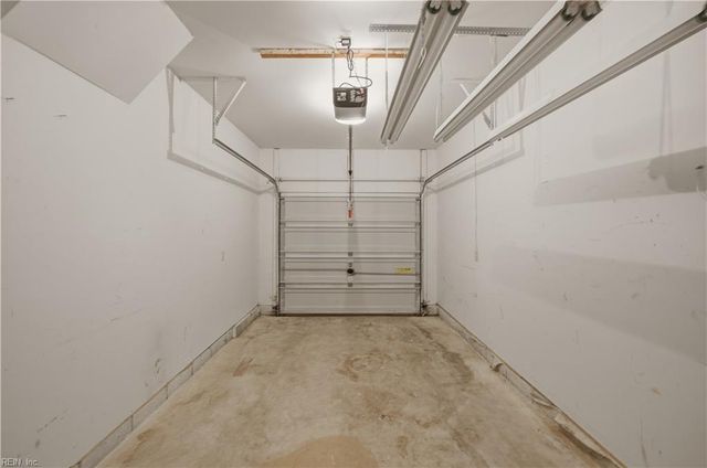 5836 Echingham DR, Virginia Beach, VA 23464