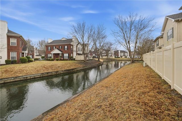 5836 Echingham DR, Virginia Beach, VA 23464