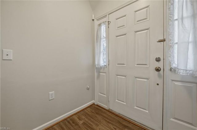 5836 Echingham DR, Virginia Beach, VA 23464